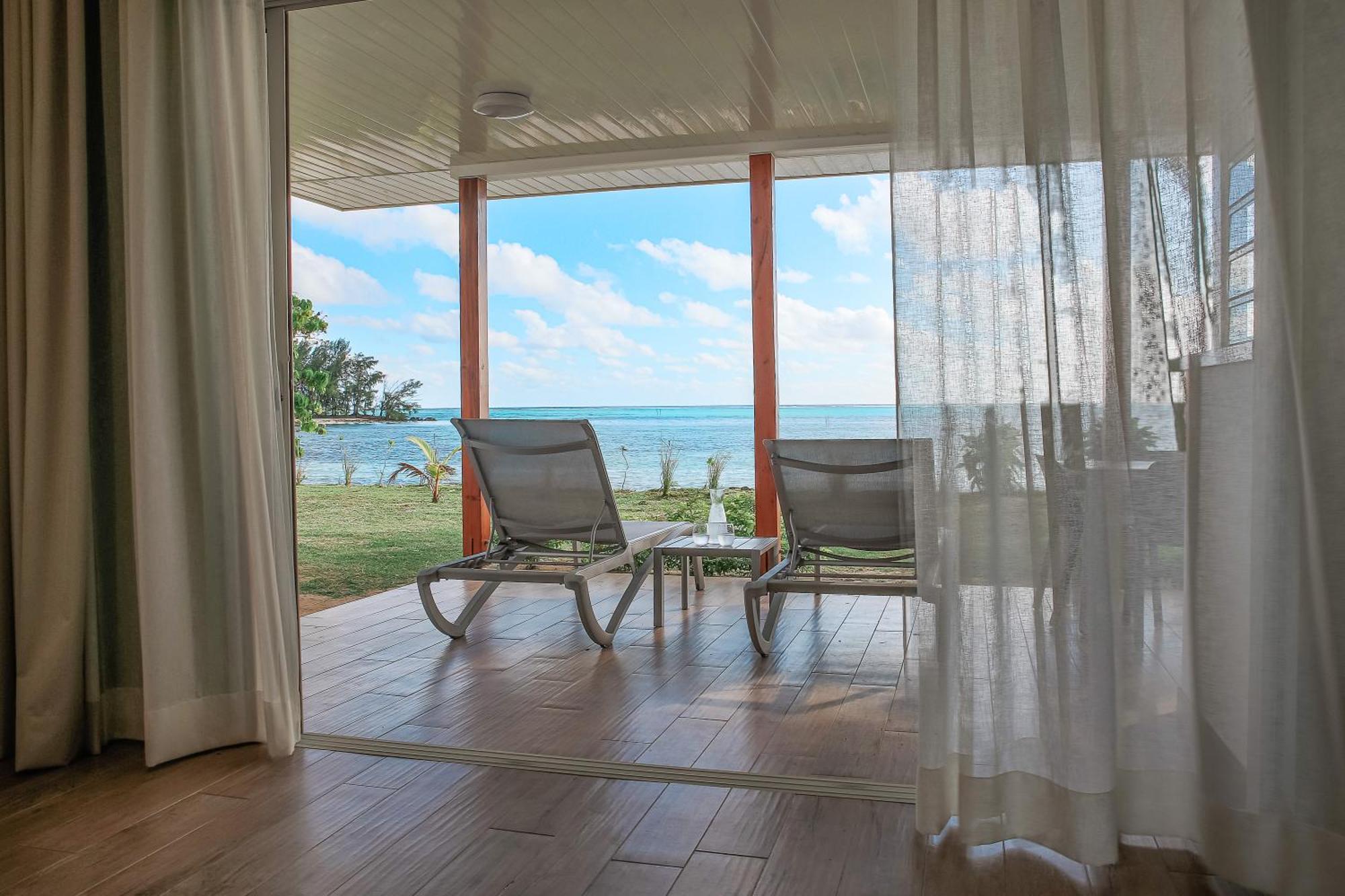 Niu Beach Hotel โมโอเรอา ภายนอก รูปภาพ