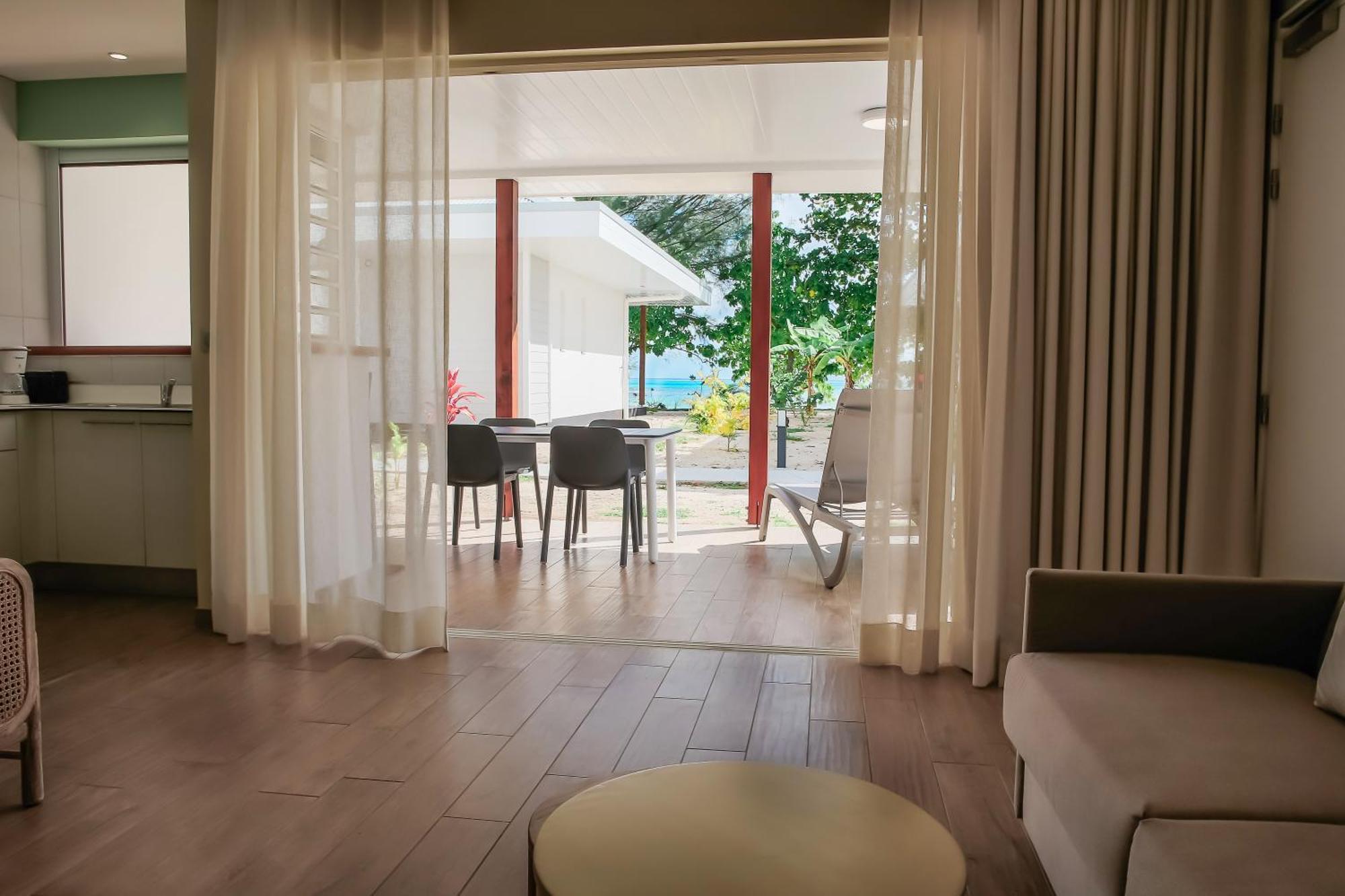 Niu Beach Hotel โมโอเรอา ภายนอก รูปภาพ